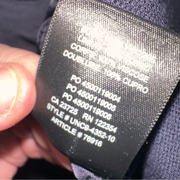 ⭐️ Babaton Navy Open Vest with Pockets and Lining - Picture 5 of 11